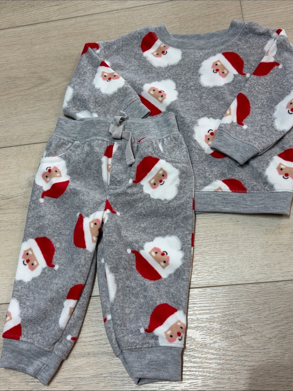 Carters Grey Santa Print Two-Piece Matching Fleece Lounge Set 9M Christmas